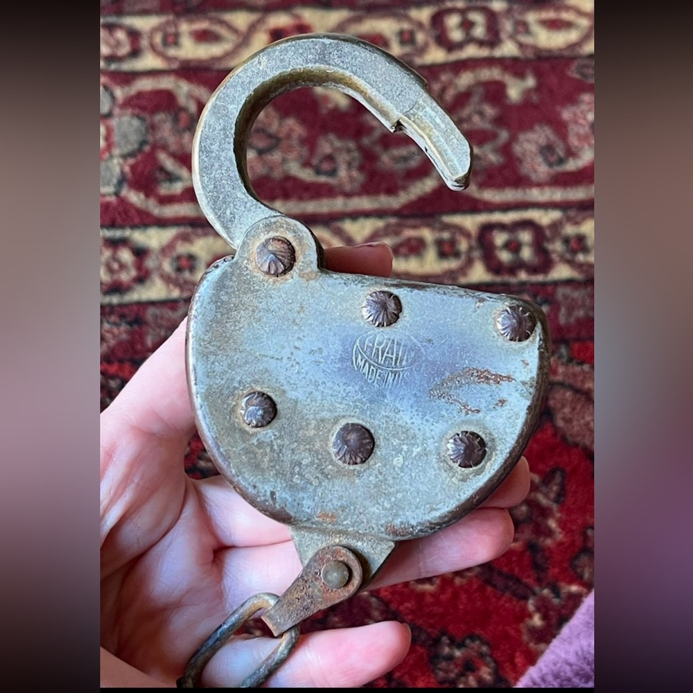 Vintage E.T. Fraim Padlock with Key **Works** Scarce Collectible - Picture 3 of 14